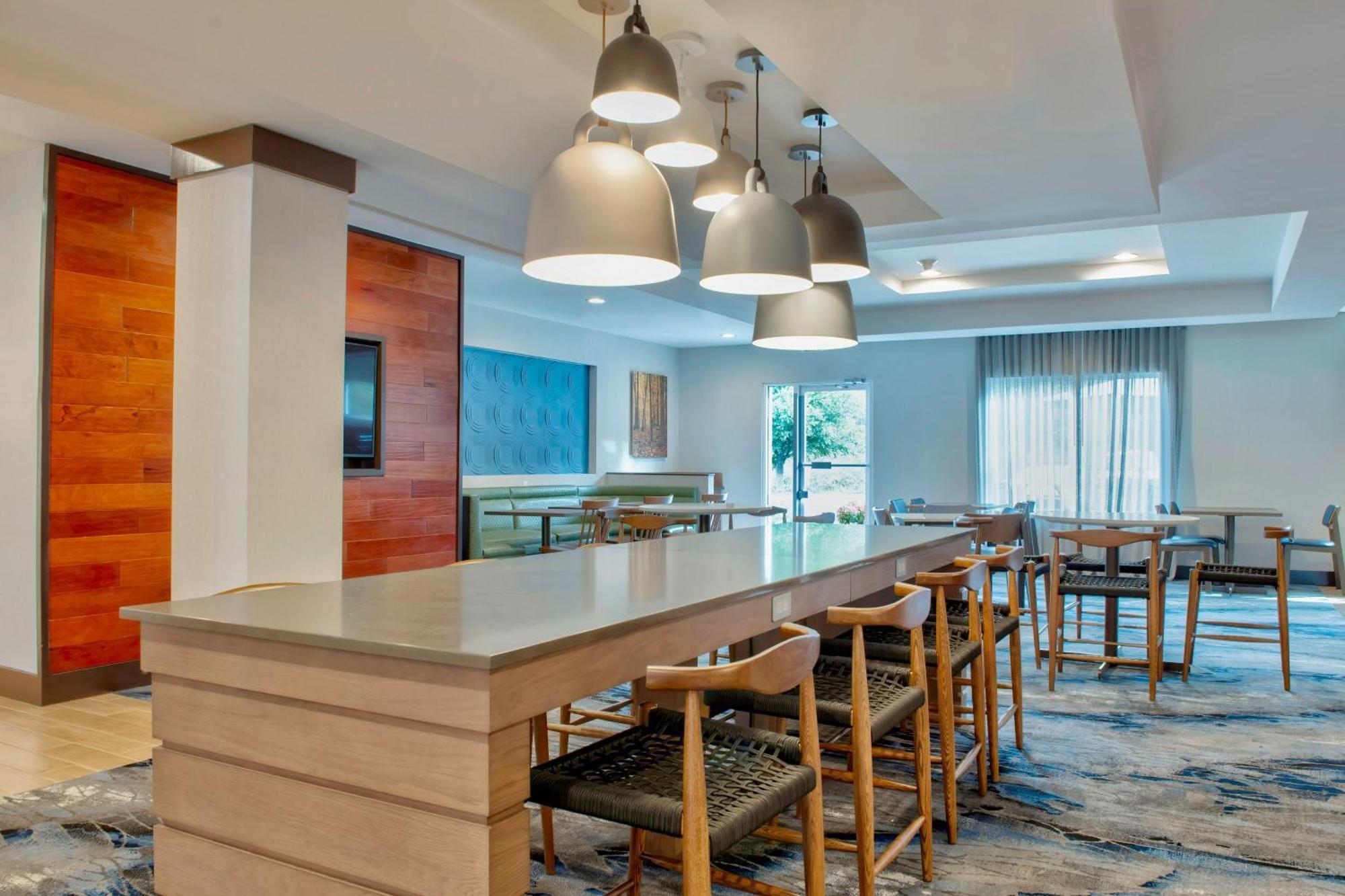 Fairfield Inn & Suites By Marriott Грийнууд Екстериор снимка