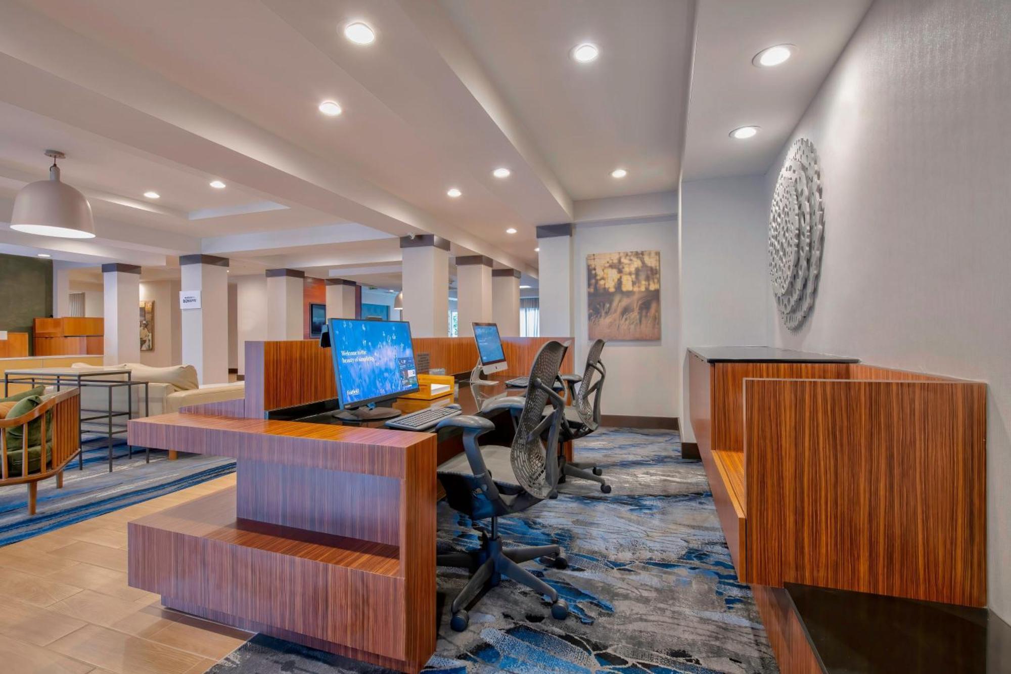 Fairfield Inn & Suites By Marriott Грийнууд Екстериор снимка