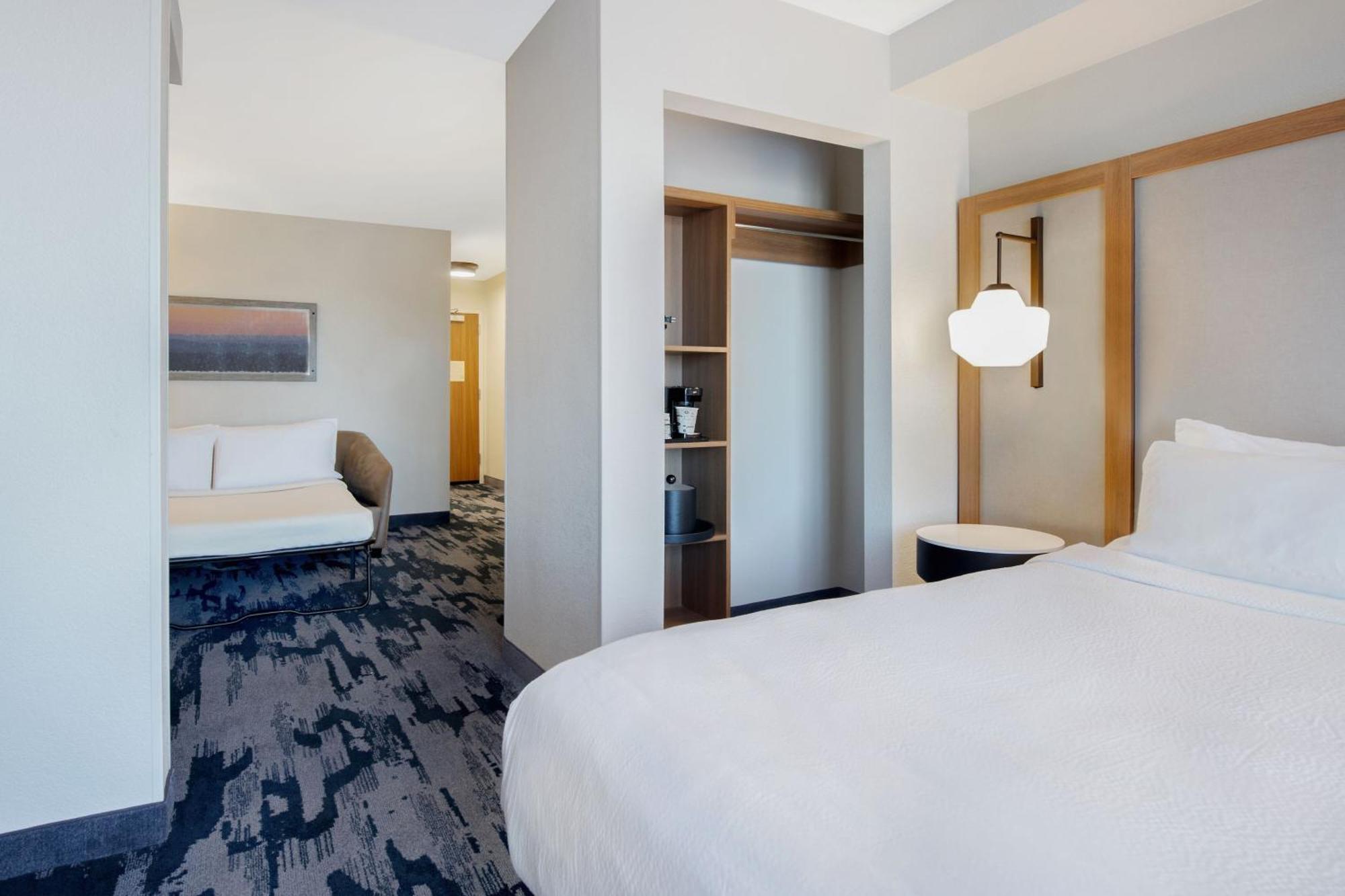 Fairfield Inn & Suites By Marriott Грийнууд Екстериор снимка