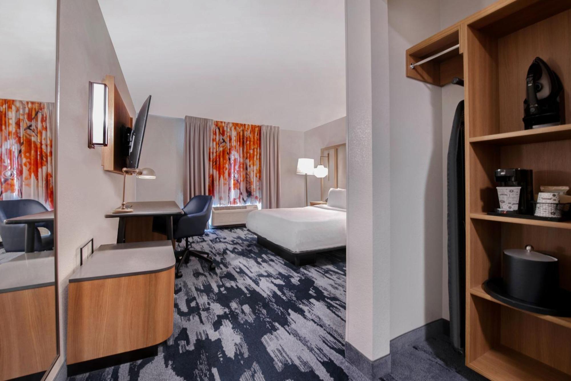 Fairfield Inn & Suites By Marriott Грийнууд Екстериор снимка