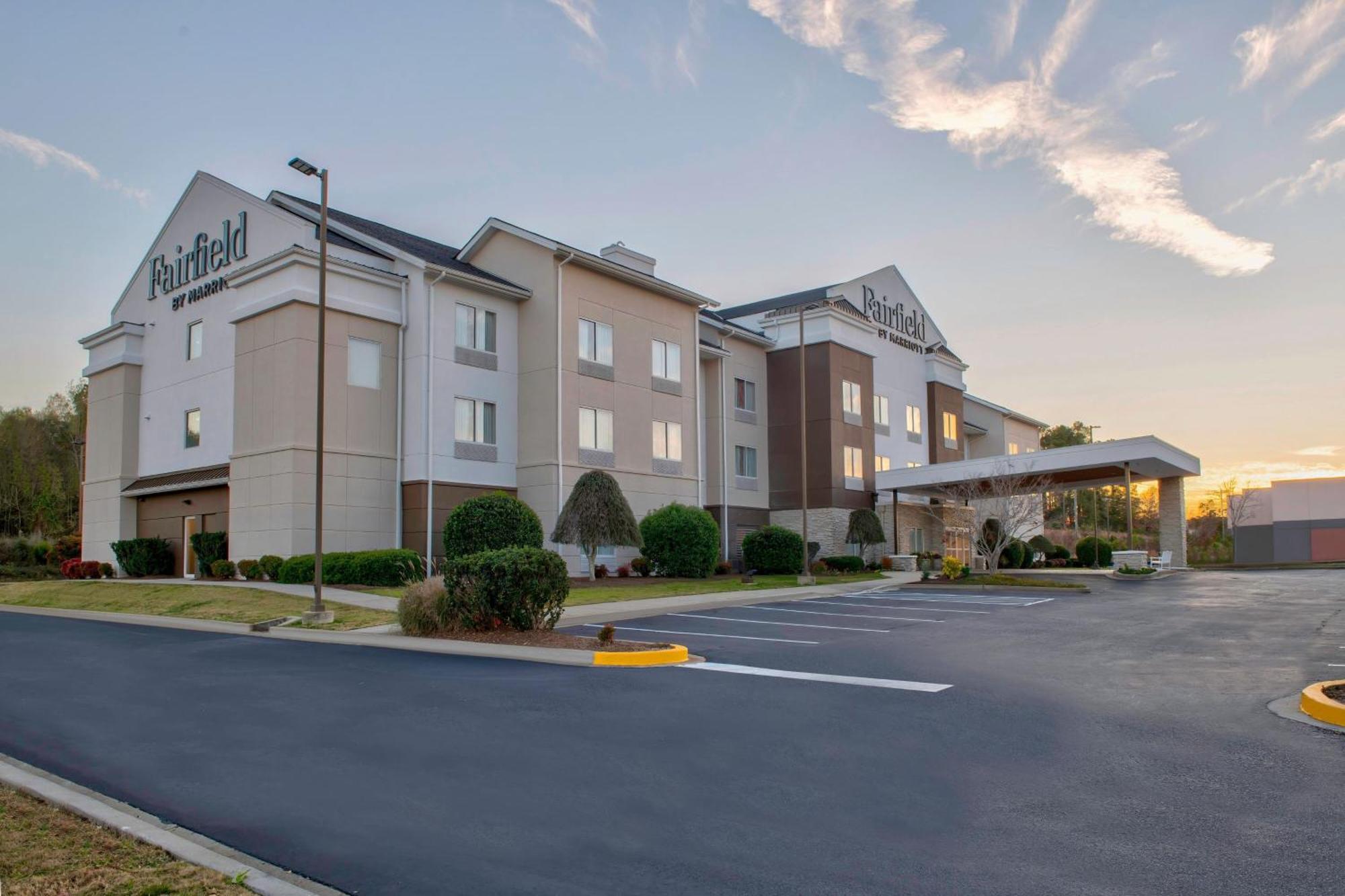 Fairfield Inn & Suites By Marriott Грийнууд Екстериор снимка