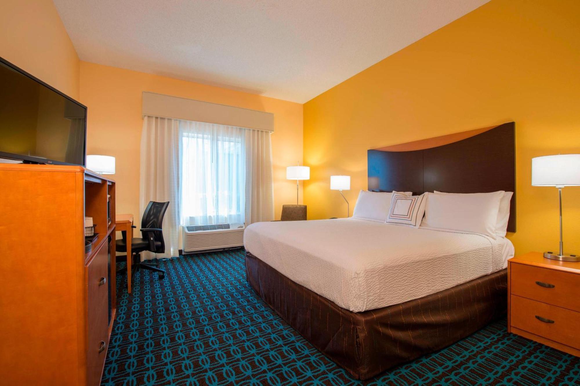 Fairfield Inn & Suites By Marriott Грийнууд Екстериор снимка